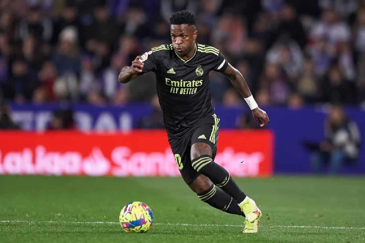 Imagem de Vini Jr. atuando pelo Real Madrid