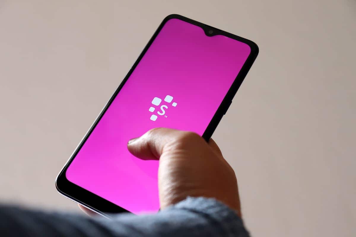 Aplicativo Serasa em dispositivo móvel