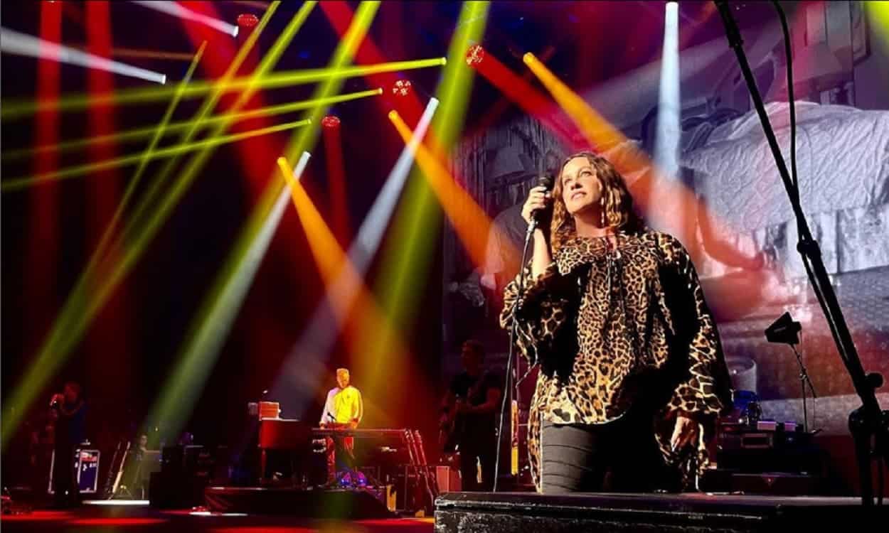 Alanis Morissette em show