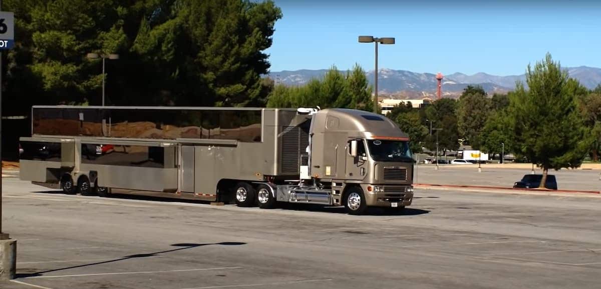 Imagem do Motorhome de Will Smith.