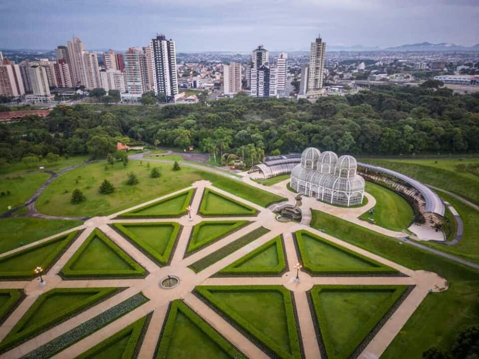 Vista áerea da cidade de Curitiba (PR)