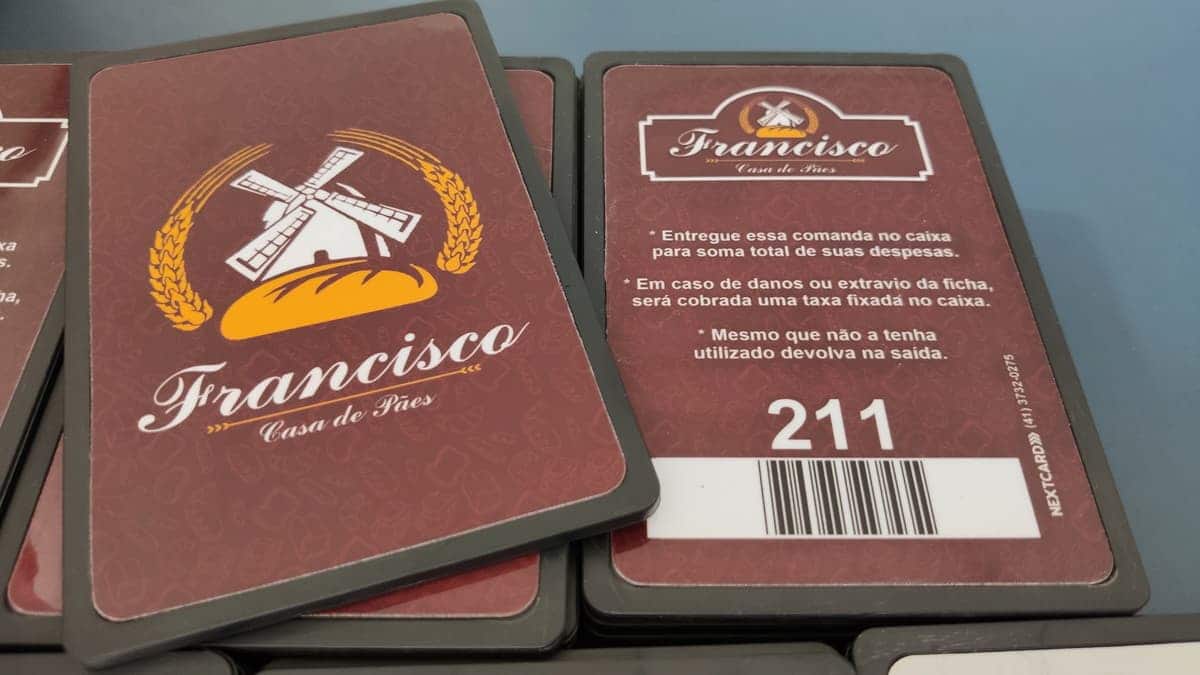 Cliente é mesmo obrigado a pagar multa se perder a comanda do restaurante?