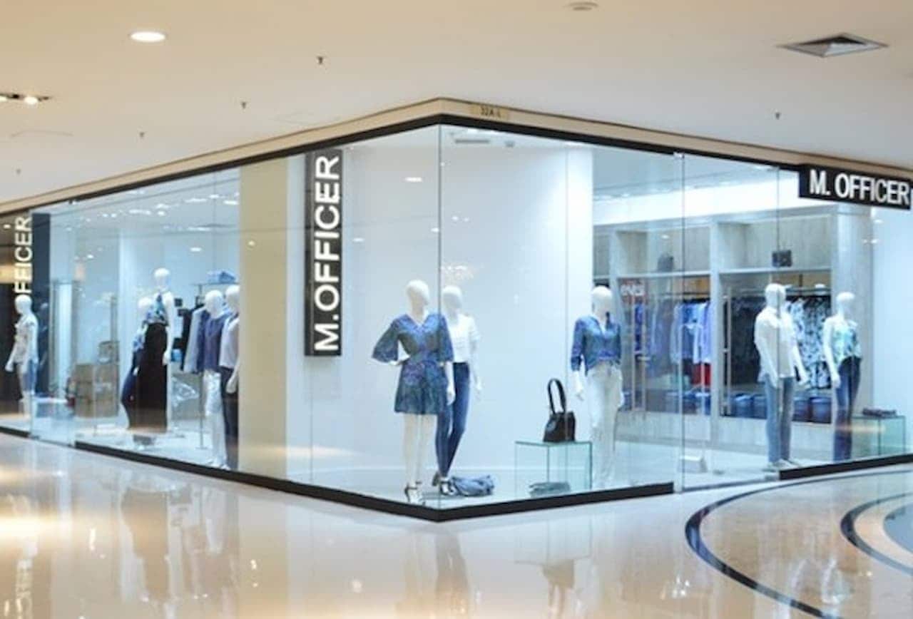 Fachada de uma loja da M. Officer, no Morumbi Shopping.