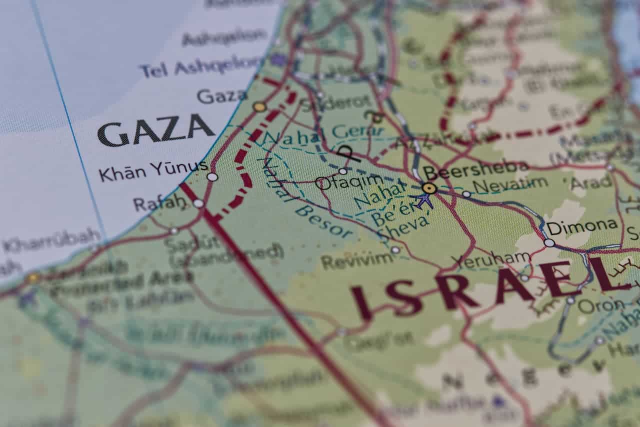 mapa mostrando Israel e a Faixa de Gaza