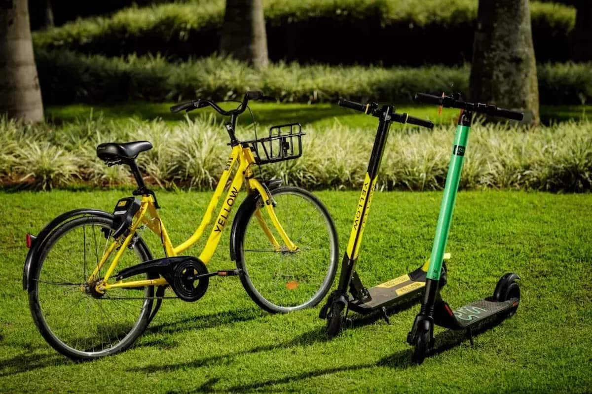 Bicicleta e patinetes da Grow, empresa que teve a falência decretada.