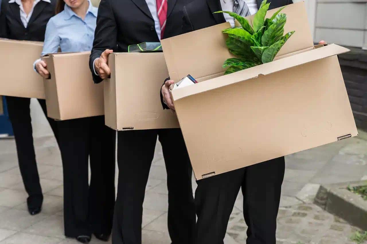 Empresa vai demitir funcionários