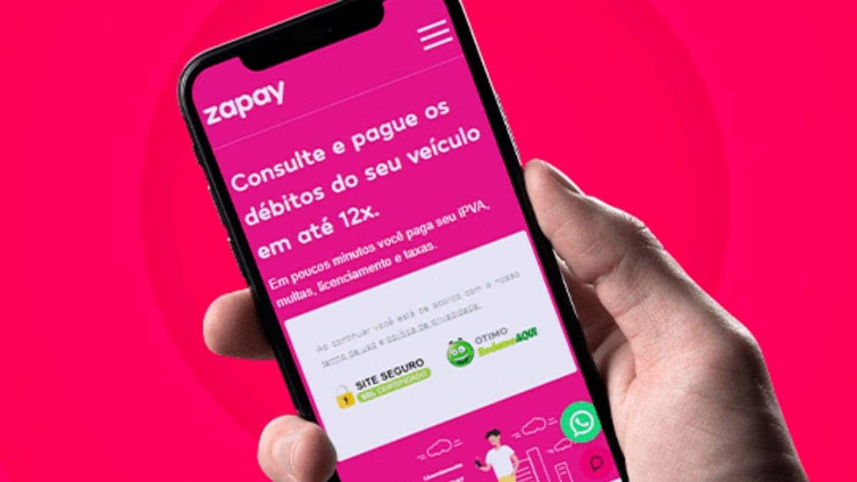 Celular com o aplicativo Zapay aberto.