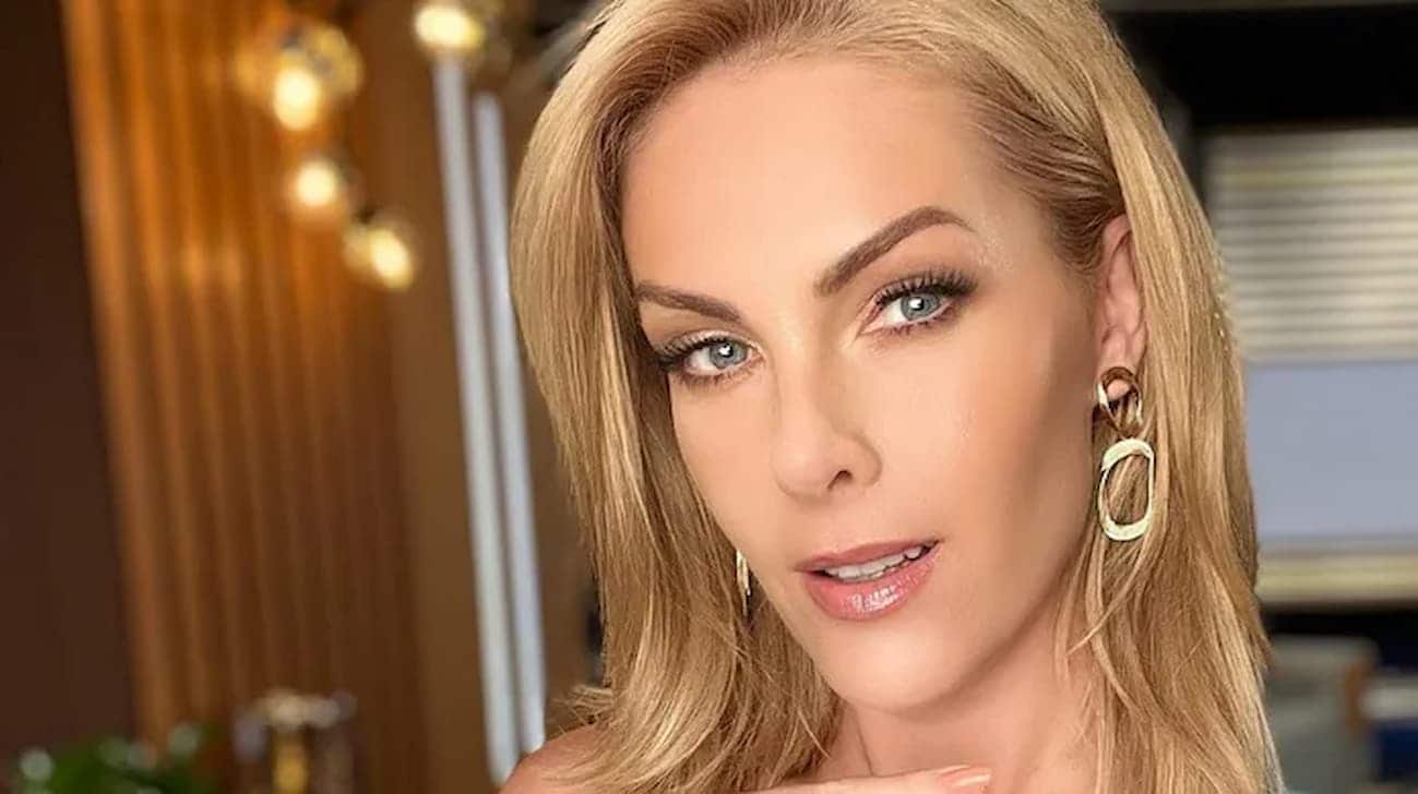 ana hickmann