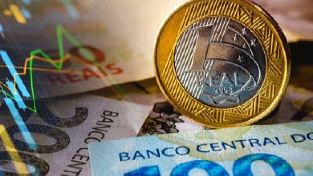 Inflação deve fechar em 4,95%, aponta projeção do mercado financeiro