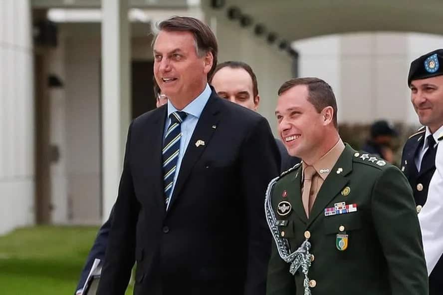 Defesa afirma que prisão de Bolsonaro é ilegal e cobra Moraes por decisão