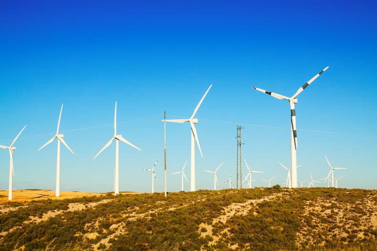 Brasil faz história: energia solar e eólica superam recordes e desafiam hidrelétricas