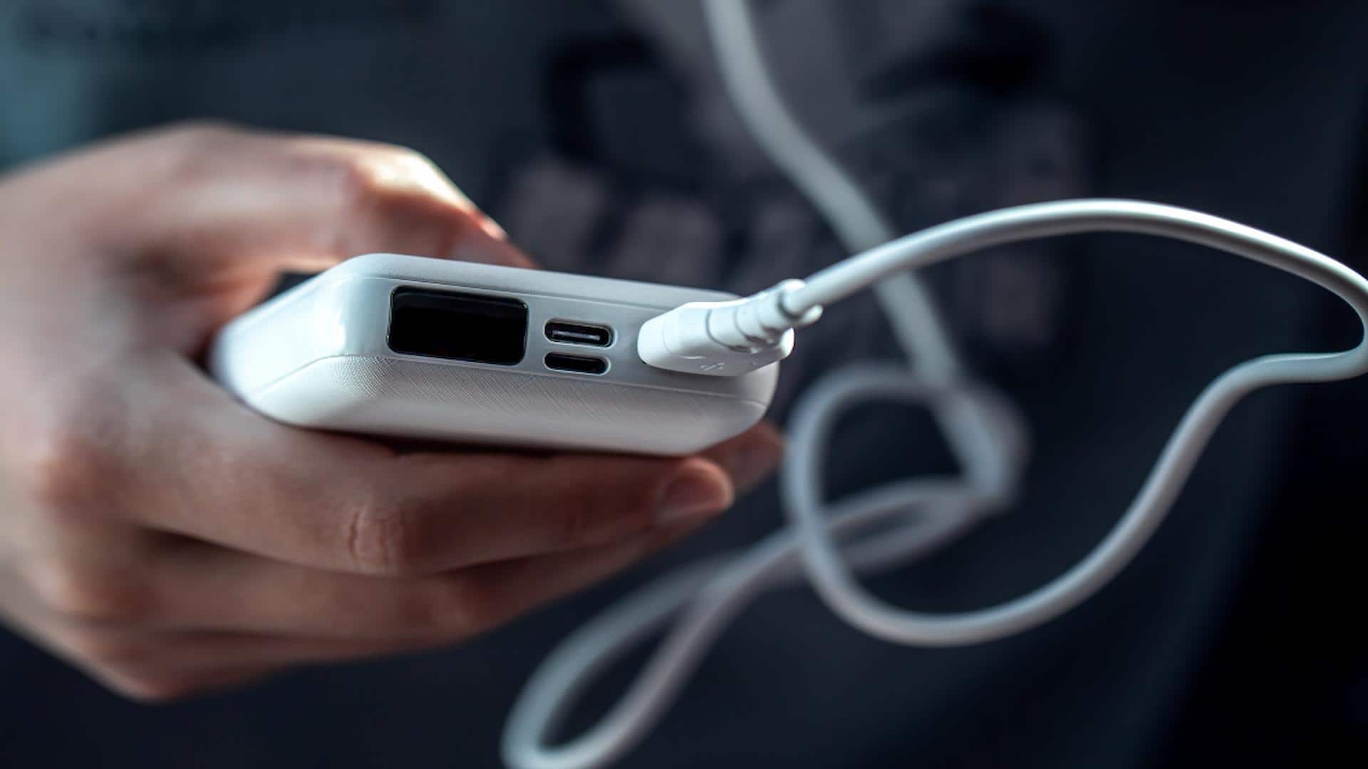 Nova regra limita uso de power banks em aviões