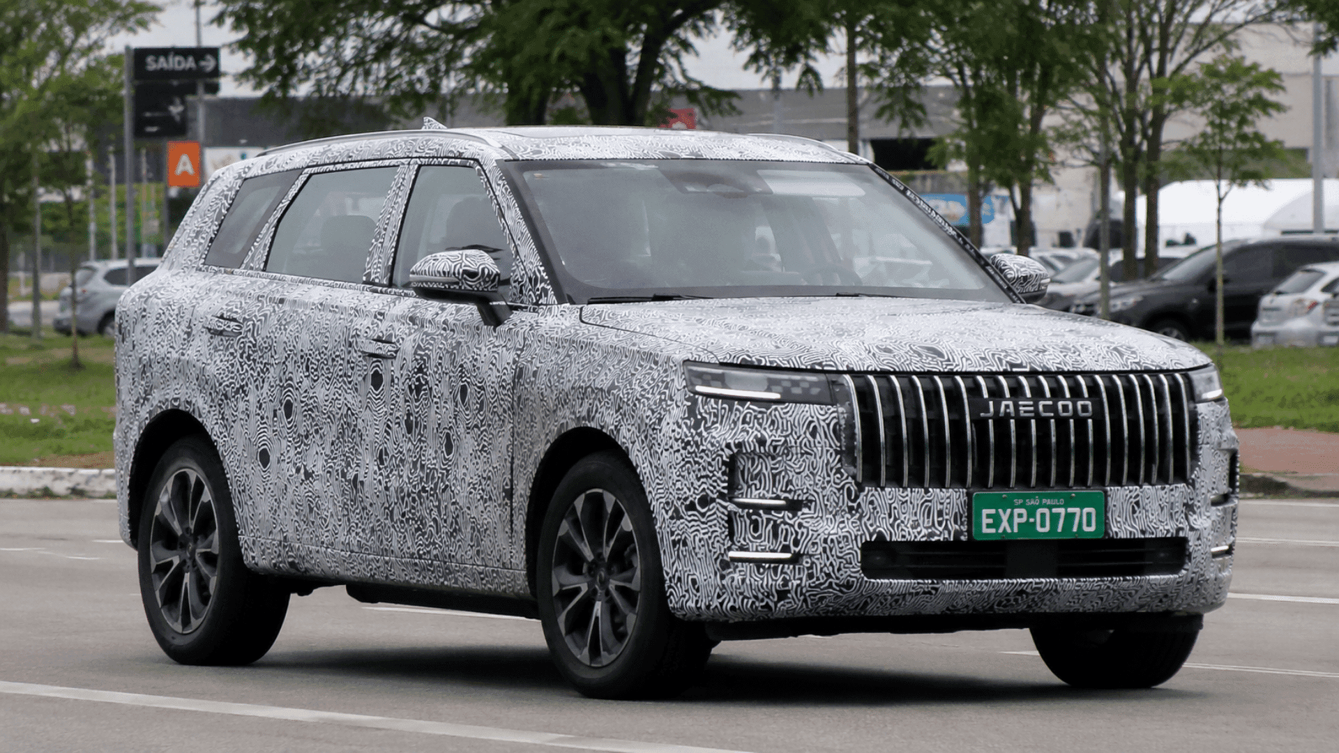 SUV híbrido Jaecoo 5 já circula no Brasil e mira faixa abaixo de R$ 160 mil