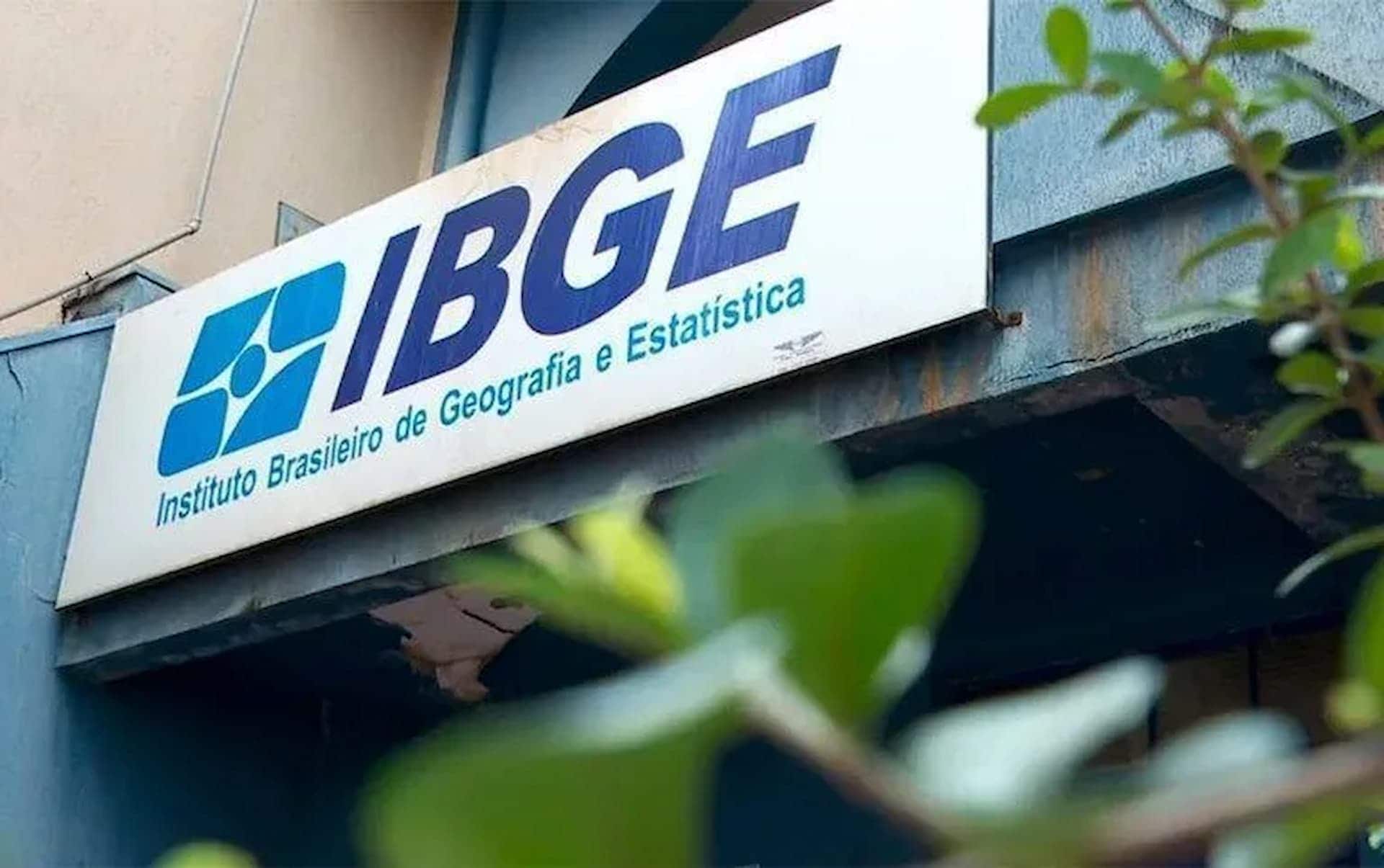 Serviços estão 19,9% acima do nível pré-pandemia, aponta IBGE