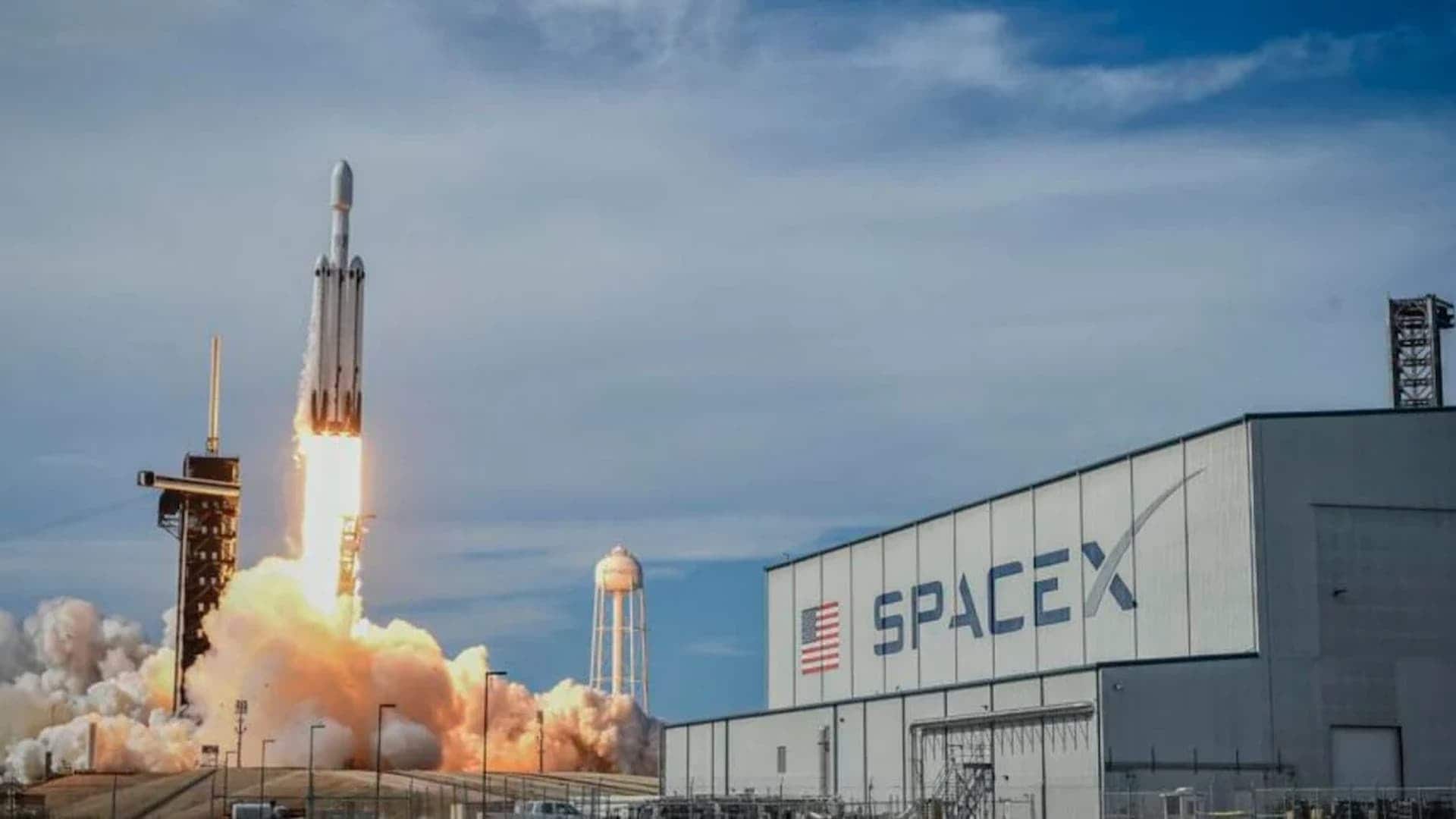 SpaceX chega à Bolsa avaliada em US$ 1,77 trilhão