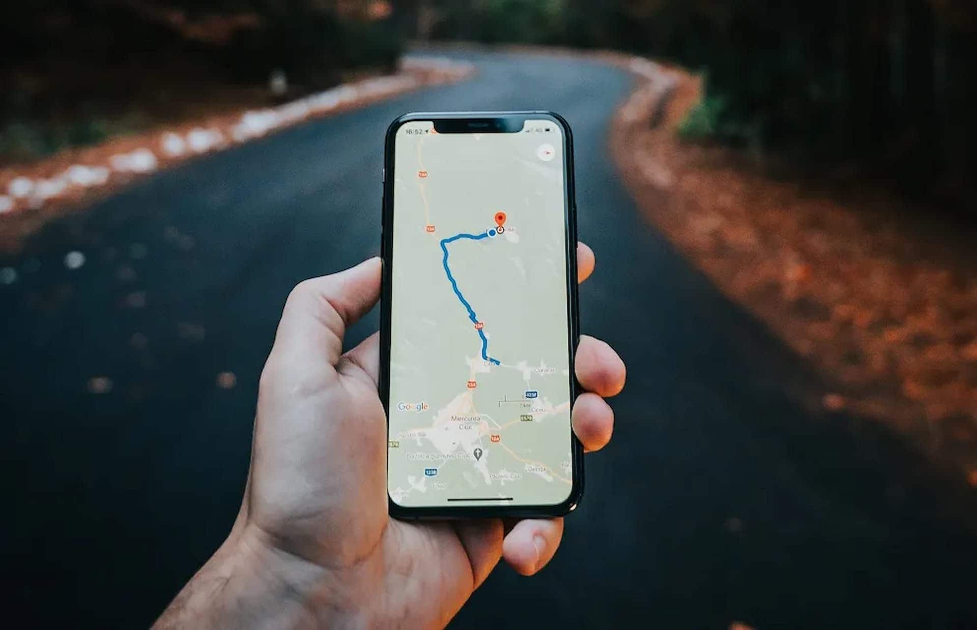 Google Maps corrige limitações no Android Auto com nova atualização