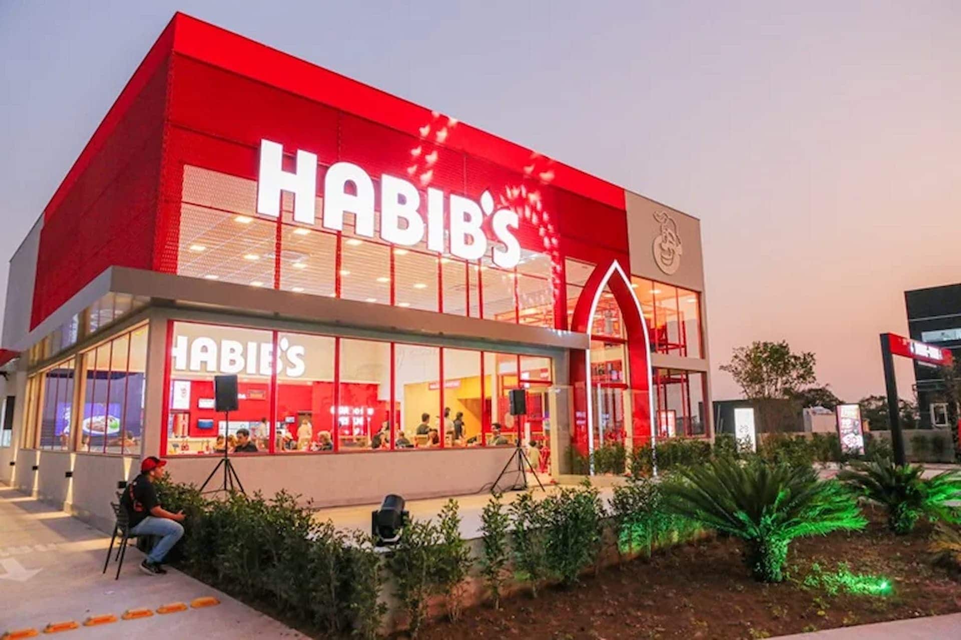 Justiça suspende cobranças contra grupo do Habib’s por 60 dias