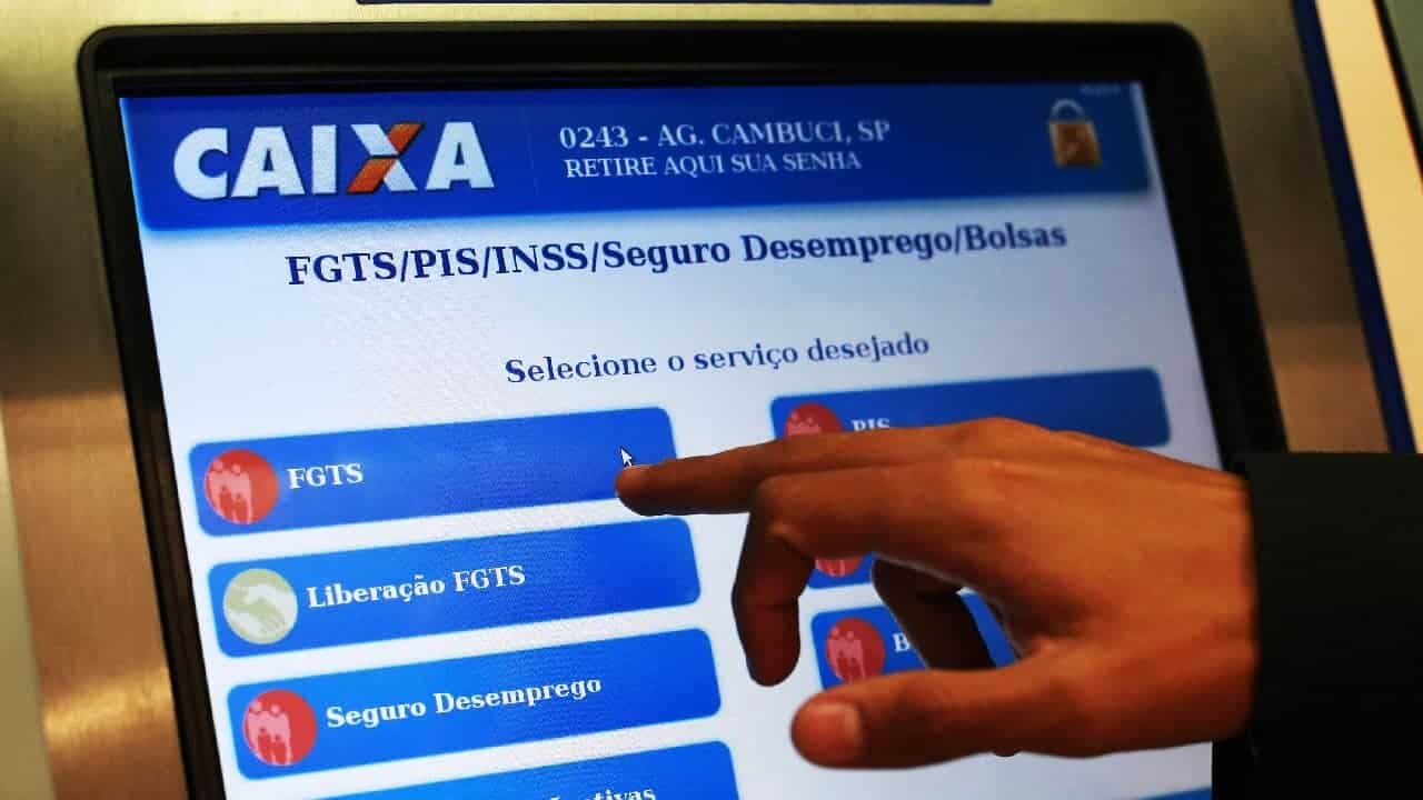 Governo quer liberar saque de contas ativas do FGTS para impulsionar a economia