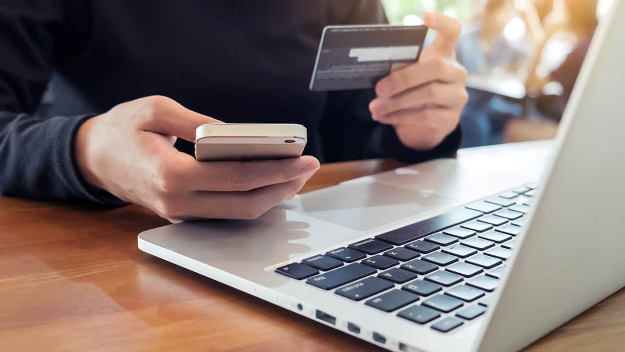 3 formas de fazer transferência de dinheiro online e de forma gratuita