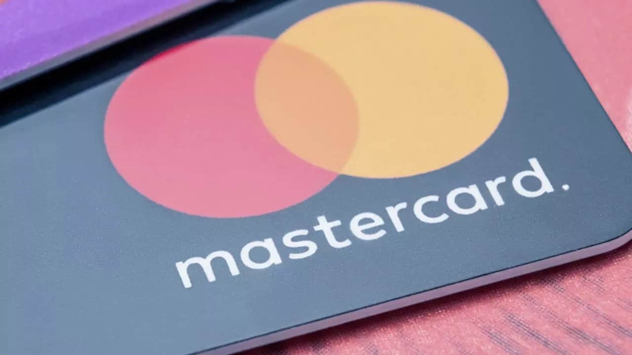 Mastercard lança o App Surpreenda: acompanhe e troque pontos por vouchers