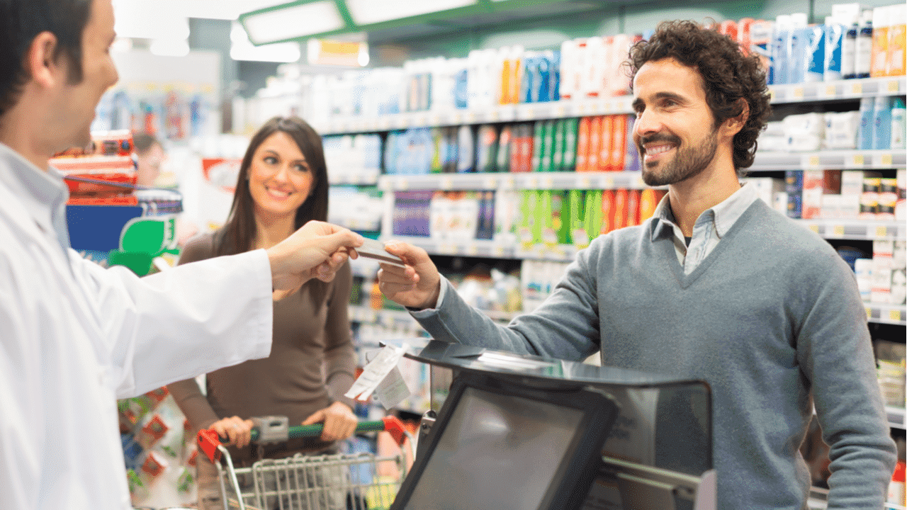 4 cartões de crédito de supermercados que dão descontos nas compras