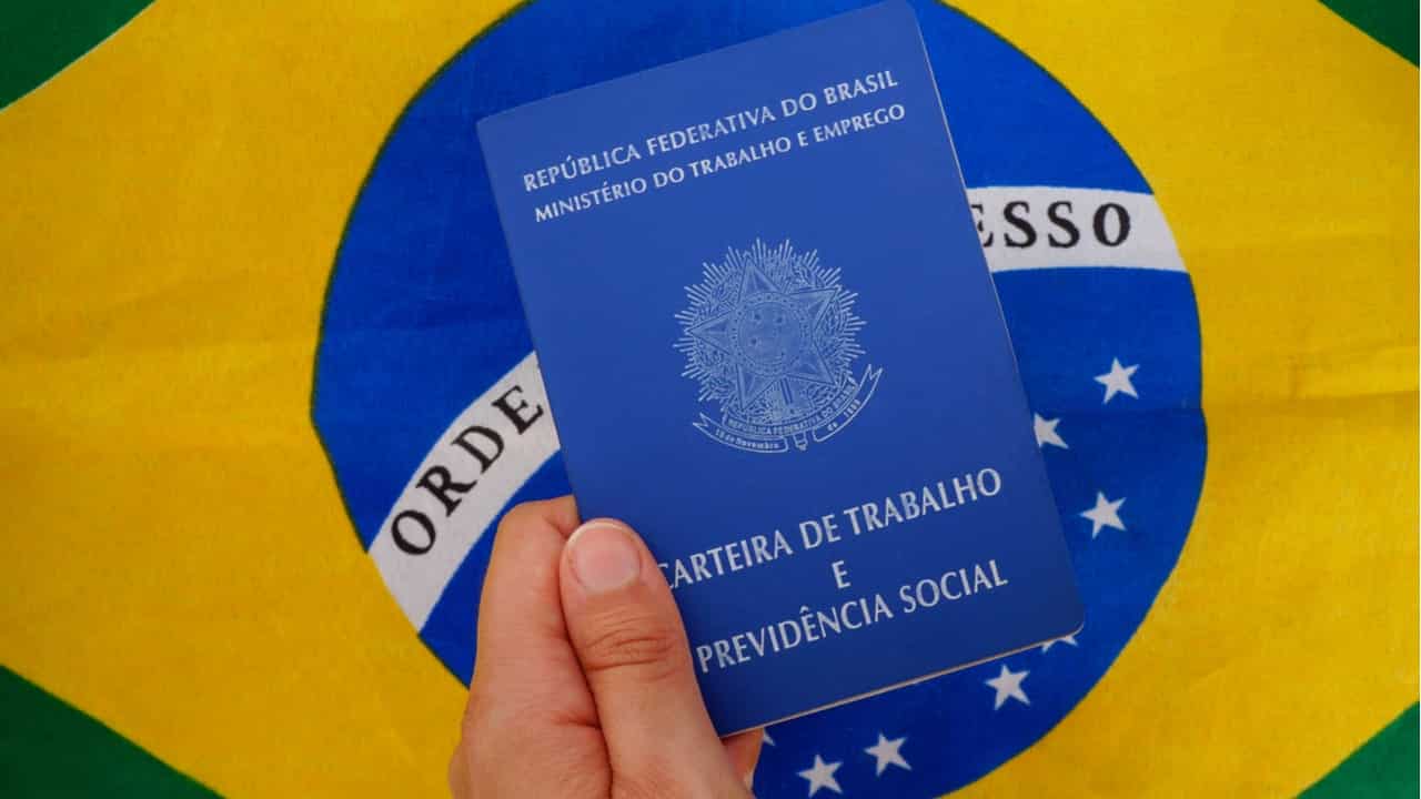 Medida provisória do Contrato Verde e Amarelo é REVOGADA por Bolsonaro