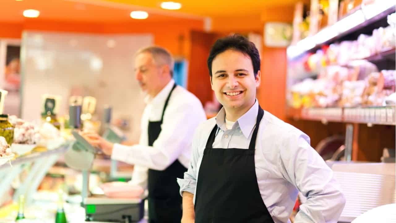 Onde encontrar emprego durante a pandemia do coronavírus? Carrefour, Grupo Big e outras empresas estão contratando.