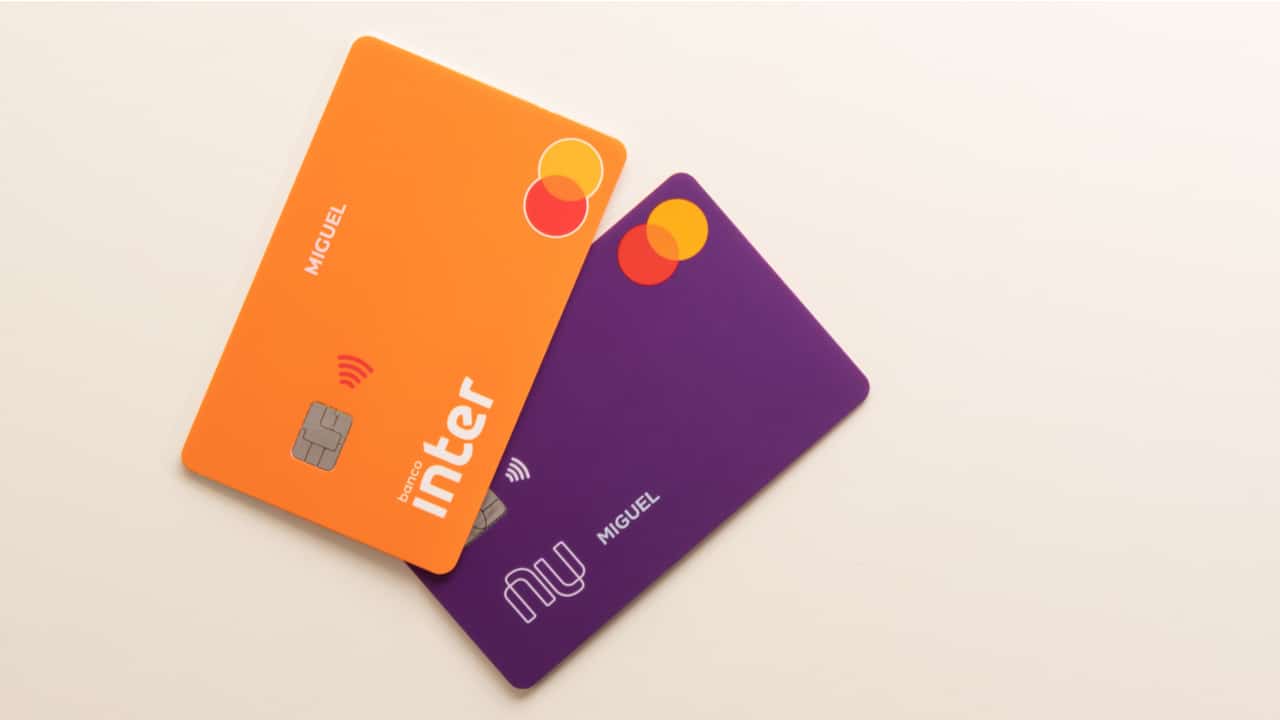 Por que Nubank e Banco Inter estão liberando mais limite no cartão?