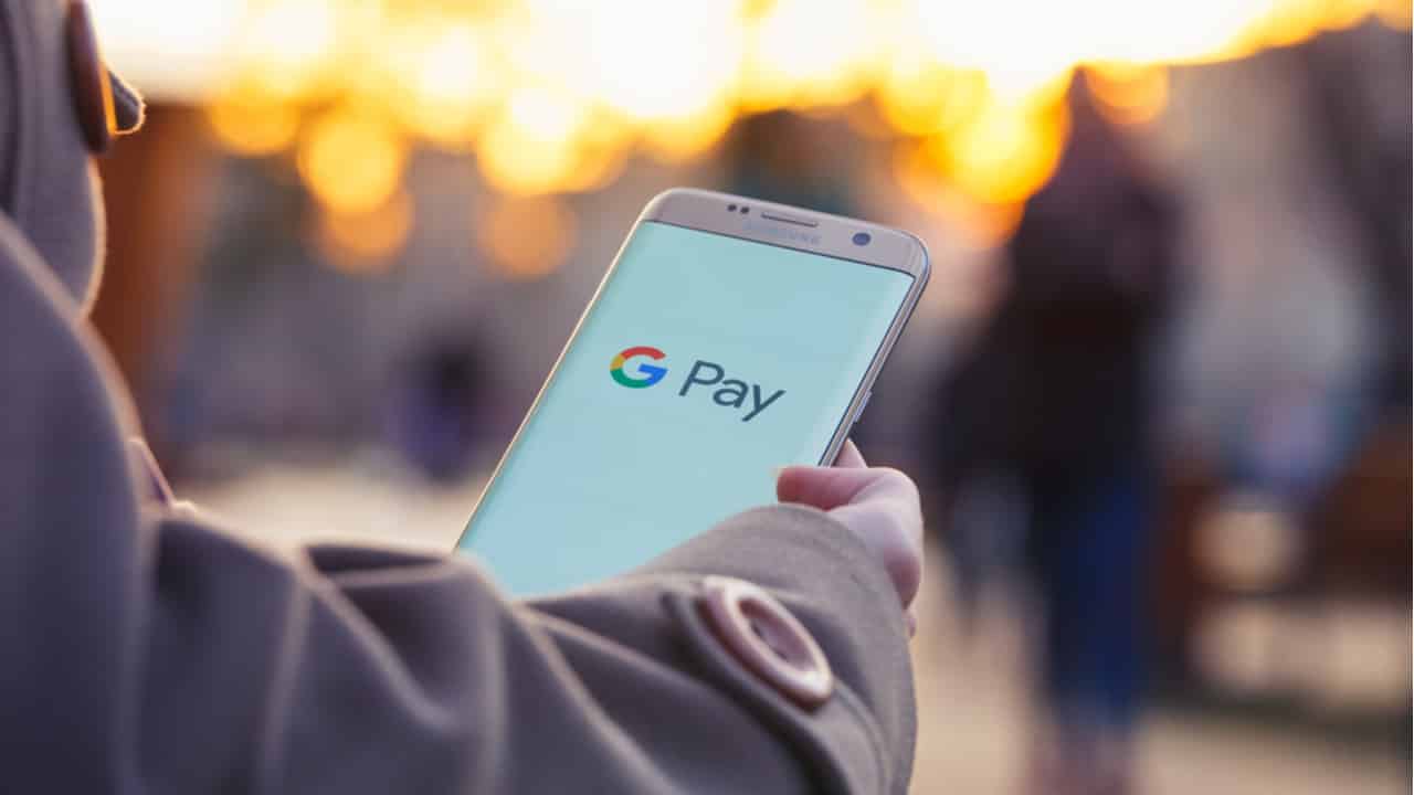 Confira 10 cartões de crédito sem anuidade aceitos no Google Pay
