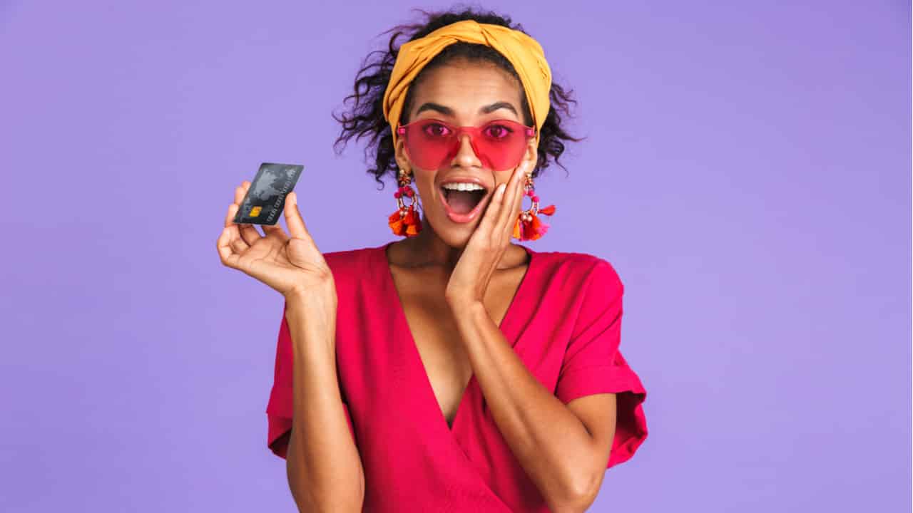 5 dicas de cartões de crédito para quem tem score médio