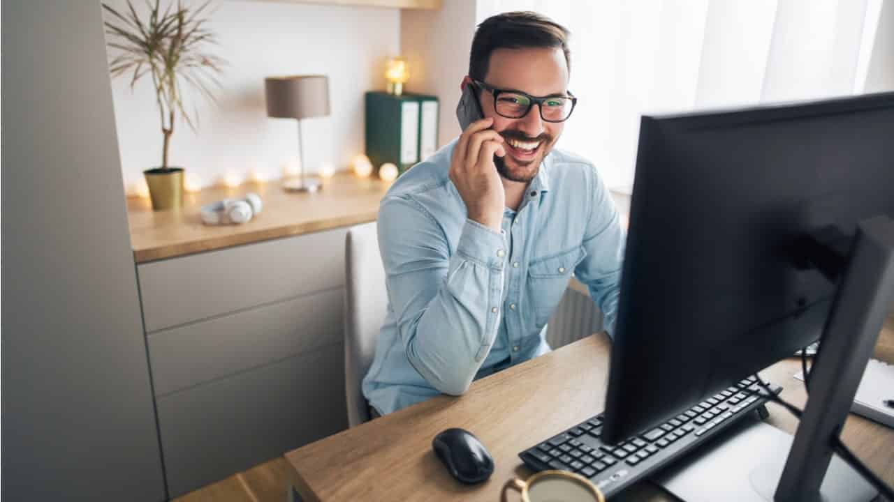 Dock abre mais de 150 vagas de trabalho para trabalhar de qualquer lugar