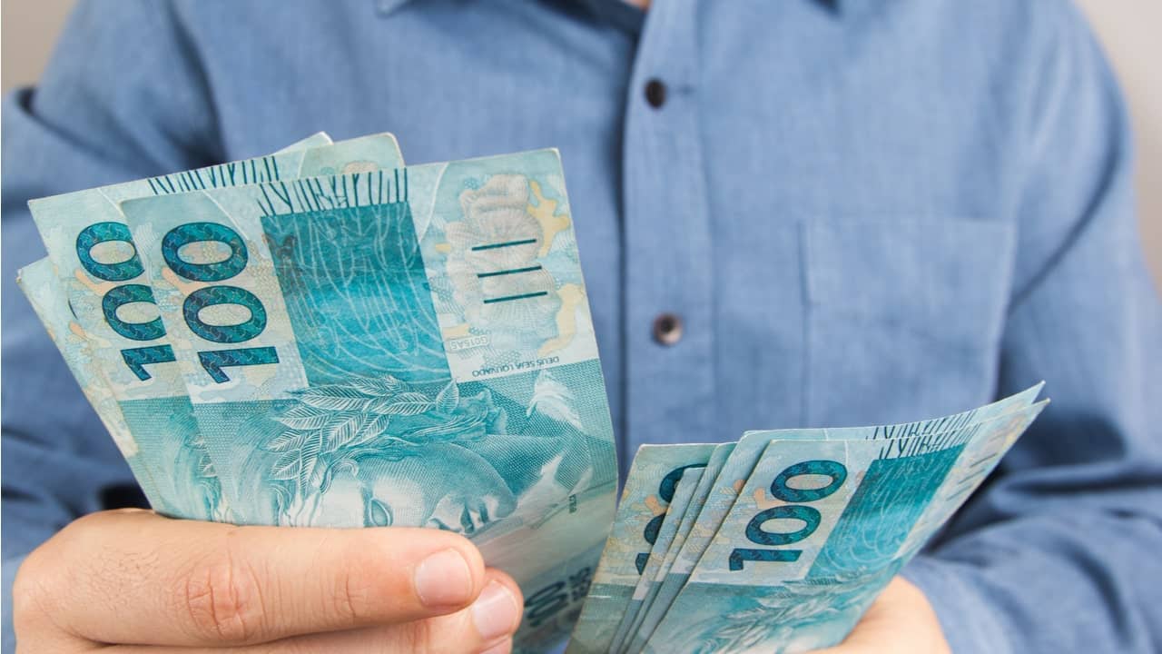 Easynvest oferece empréstimos a partir de R$ 1 mil sem consulta ao SPC e Serasa. Conheça