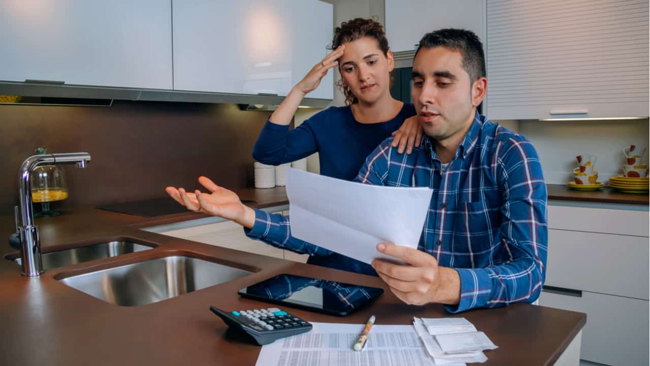 Endividamento pessoal: como resolver? Descubra agora!