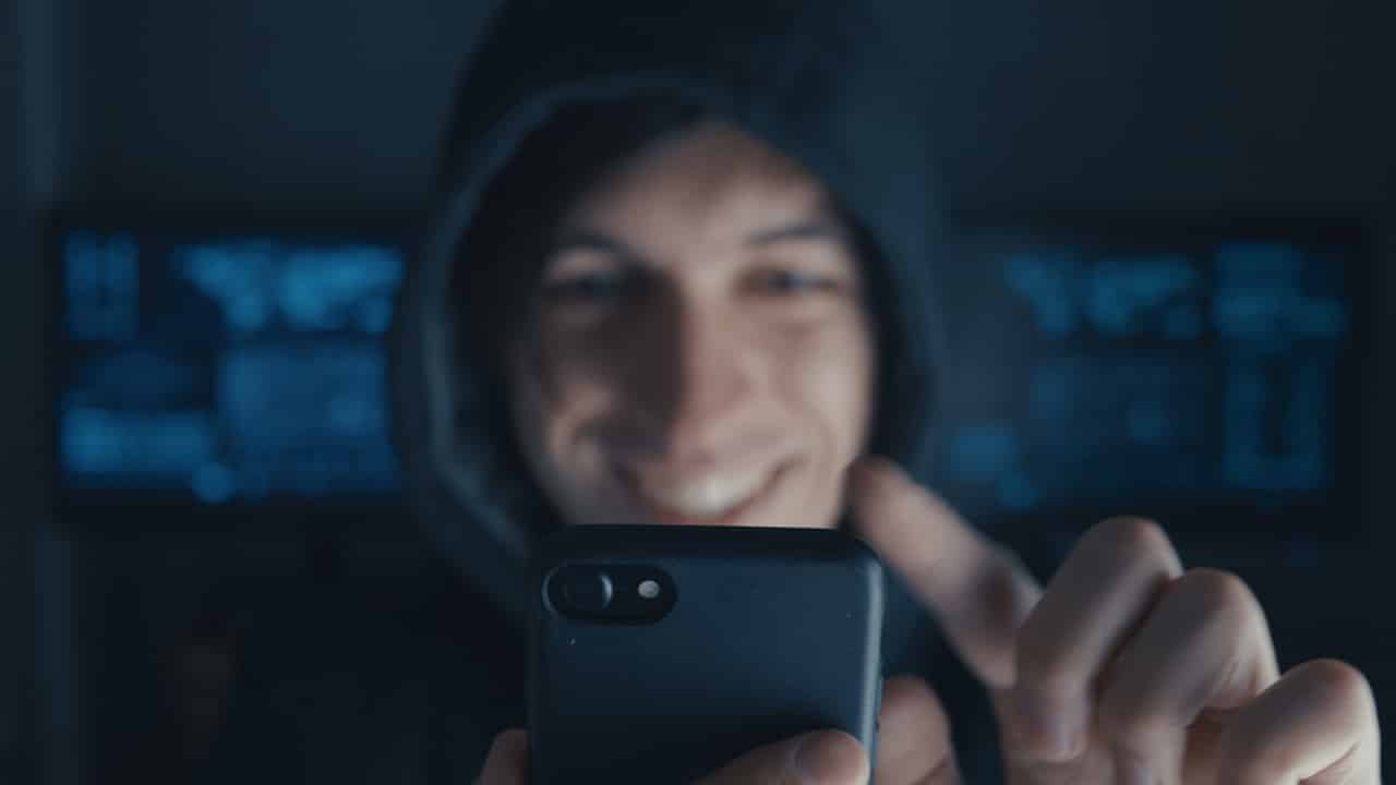 Bandidos utilizam SMS para roubar dados bancários em novo golpe