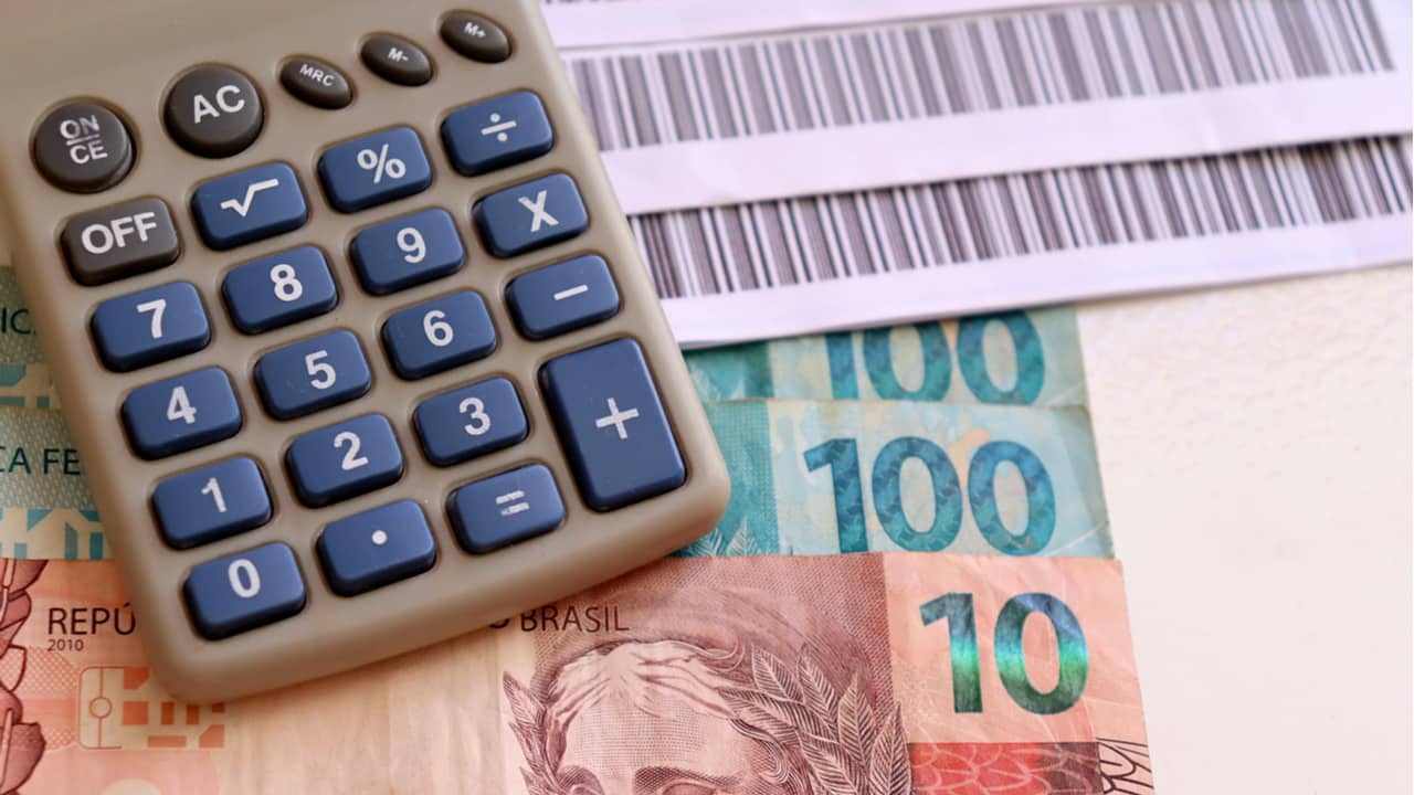 Como fica o pagamento de contas e boletos com o feriado antecipado?