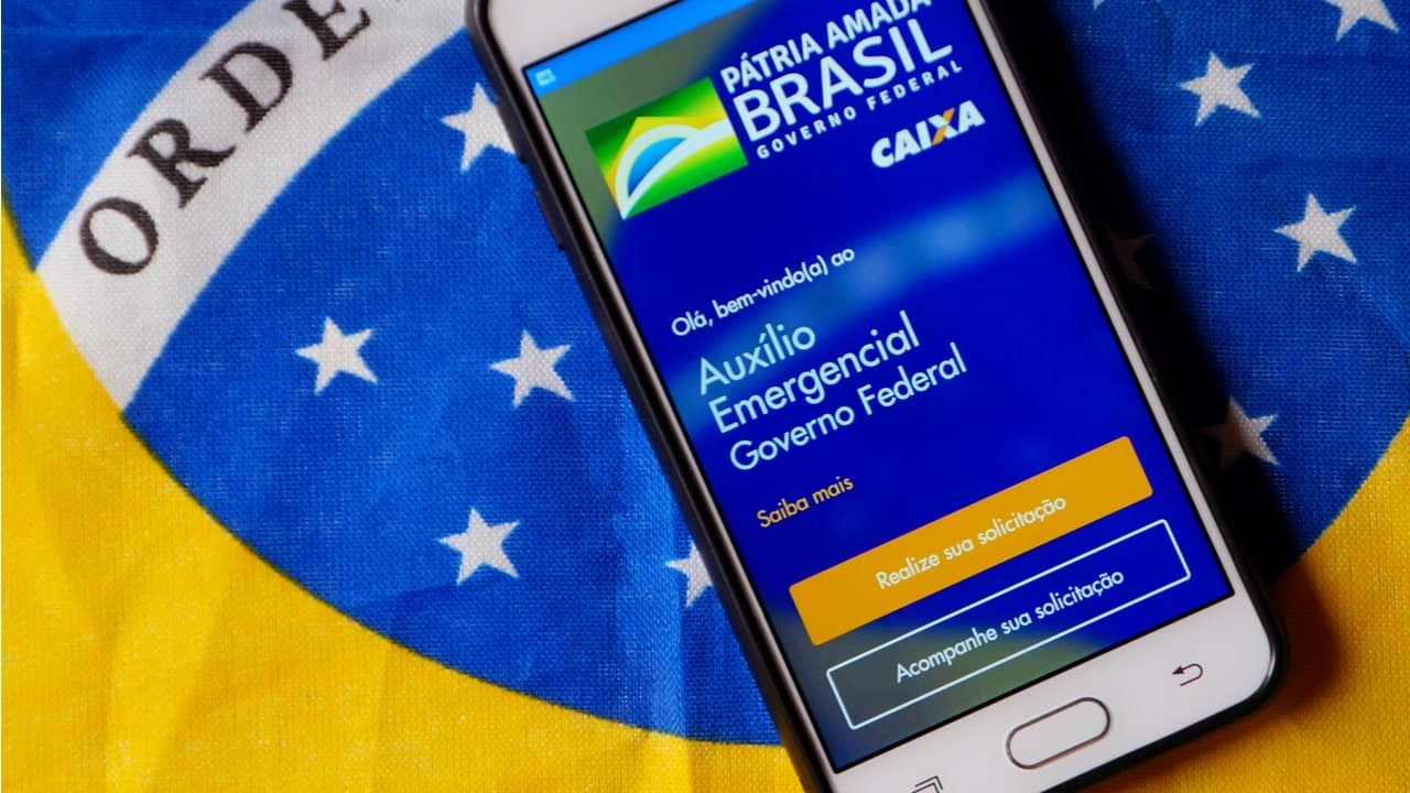 Jornalista revela que benefício pode ser prorrogado por “2 ou 3 meses”