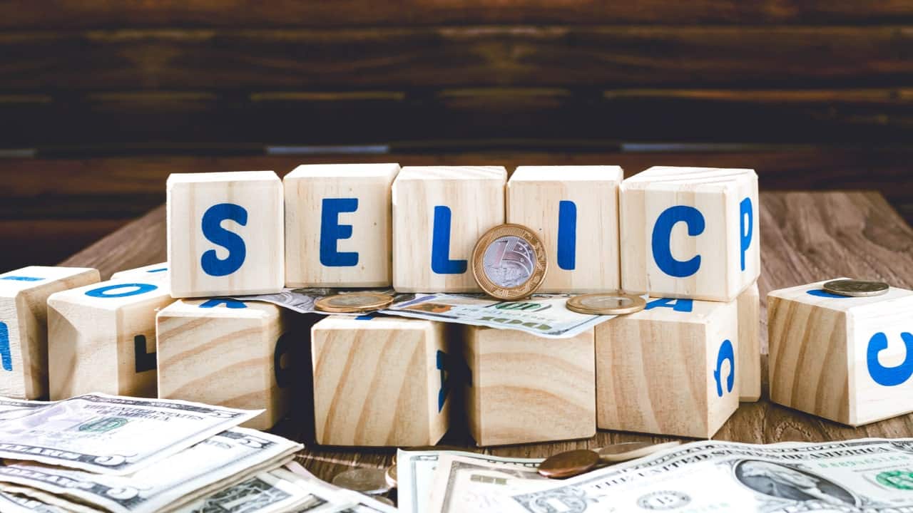 Selic em 15%: como calcular quando seu dinheiro vai dobrar