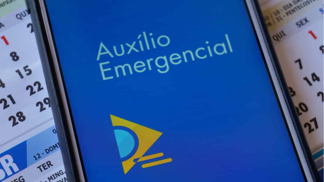 Como antecipar seu auxílio no PicPay, Mercado Pago, Nubank e PagBank