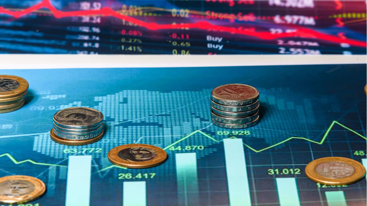 Ibovespa supera 122 mil pontos, apoiado em ações de commodities