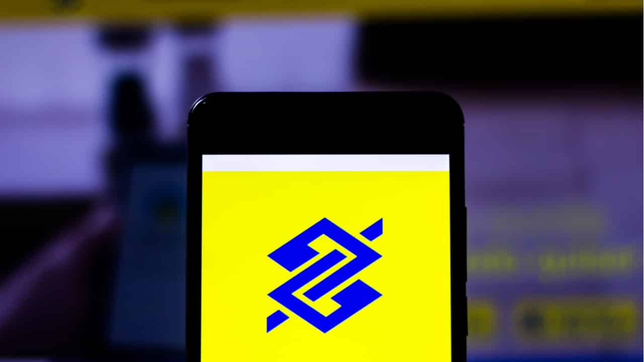 Descubra como baixar e usar a Carteira BB, do Banco do Brasil
