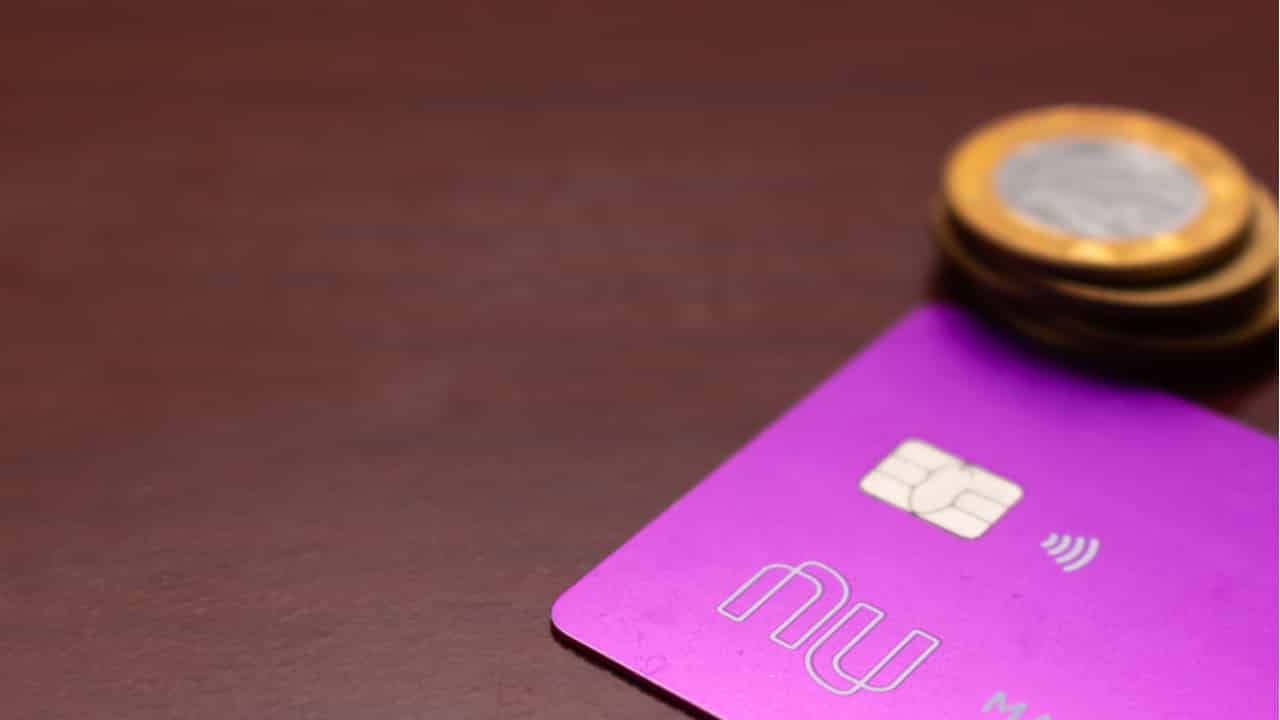 Cartão Nubank: Como pagar na maquininha sem o cartão físico?