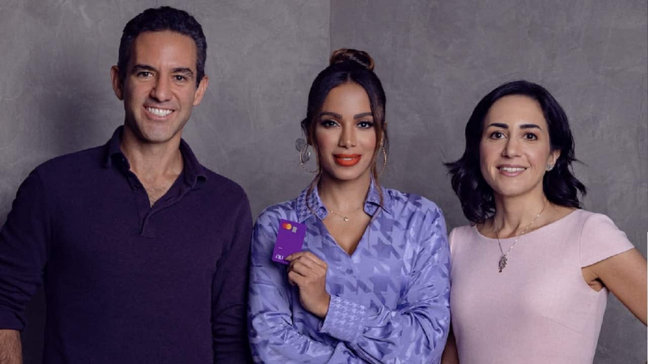 Anitta terá primeira reunião como conselheira do Nubank nesta quarta (23)