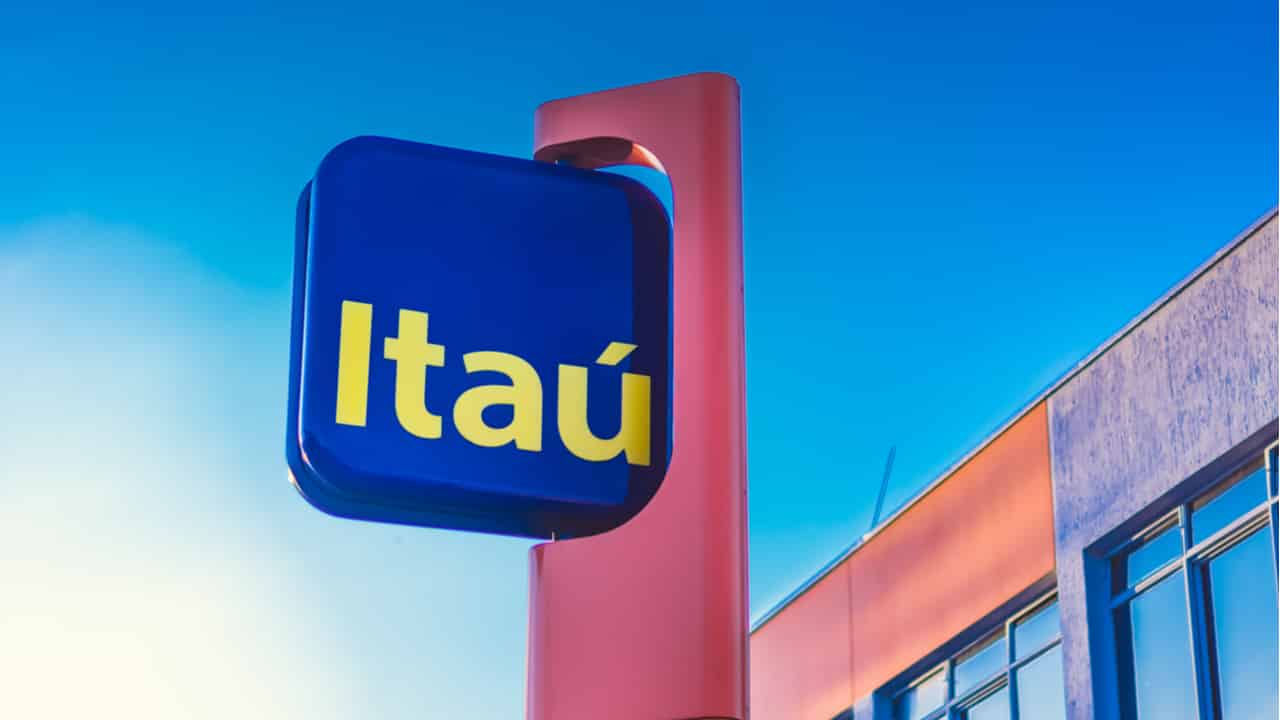 Itaú abre vagas para programa de formação de gerente sem precisar de experiência