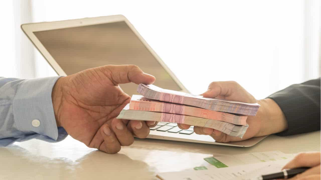 Empréstimo da Crefaz paga em até 24 horas