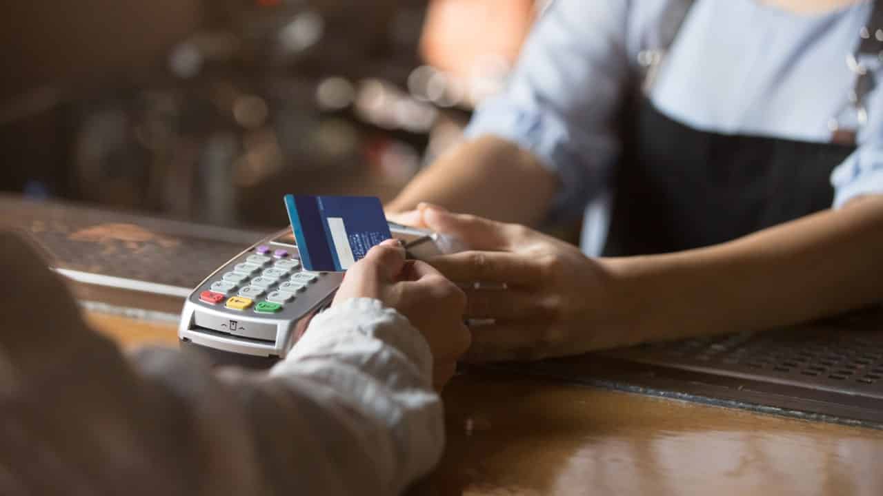 300 Bank: conheça o primeiro banco digital para o sistema de franquias