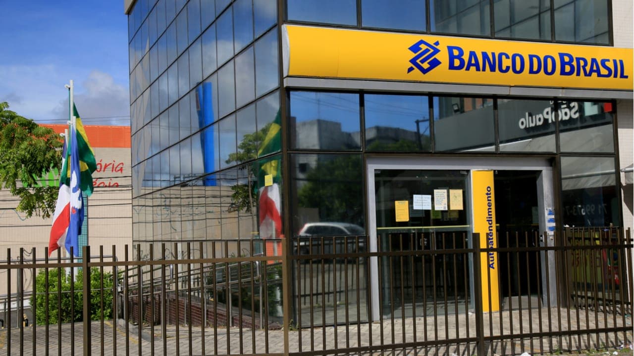 Concurso Banco do Brasil: quem está com nome sujo pode fazer?