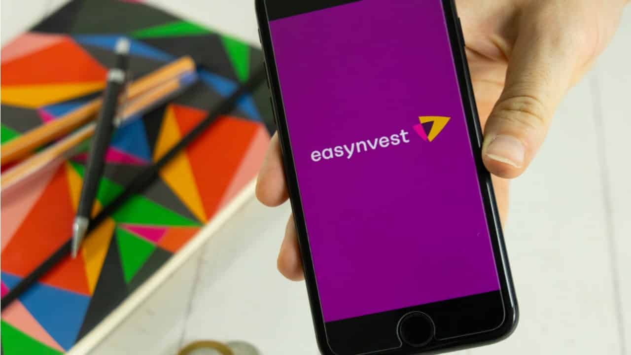 Easynvest by Nubank: Como abrir uma conta na corretora?