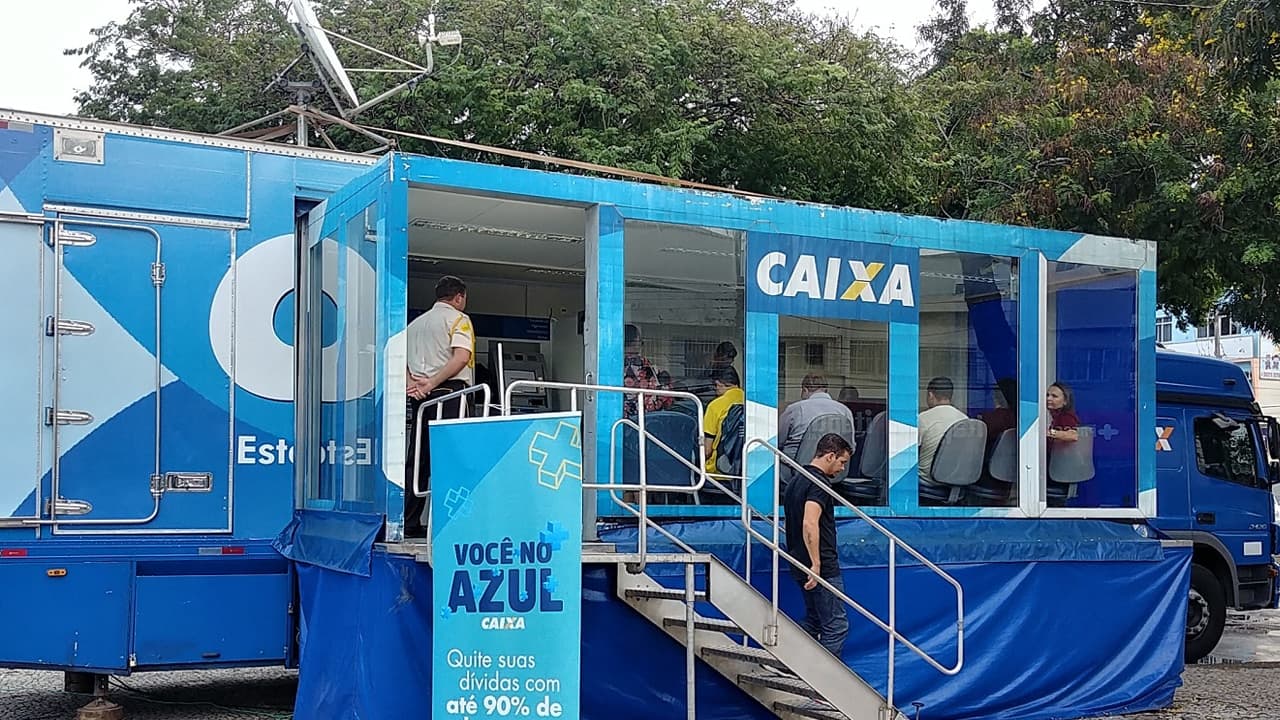 Caminhão da Adimplência da Caixa: veja a agenda e renegocie dívidas