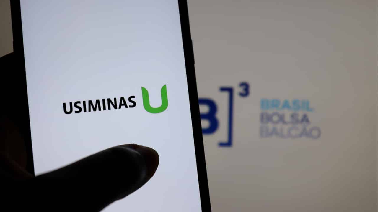 Usiminas (USIM5) lidera quedas do Ibovespa após recomendação do Itaú BBA ser cortada