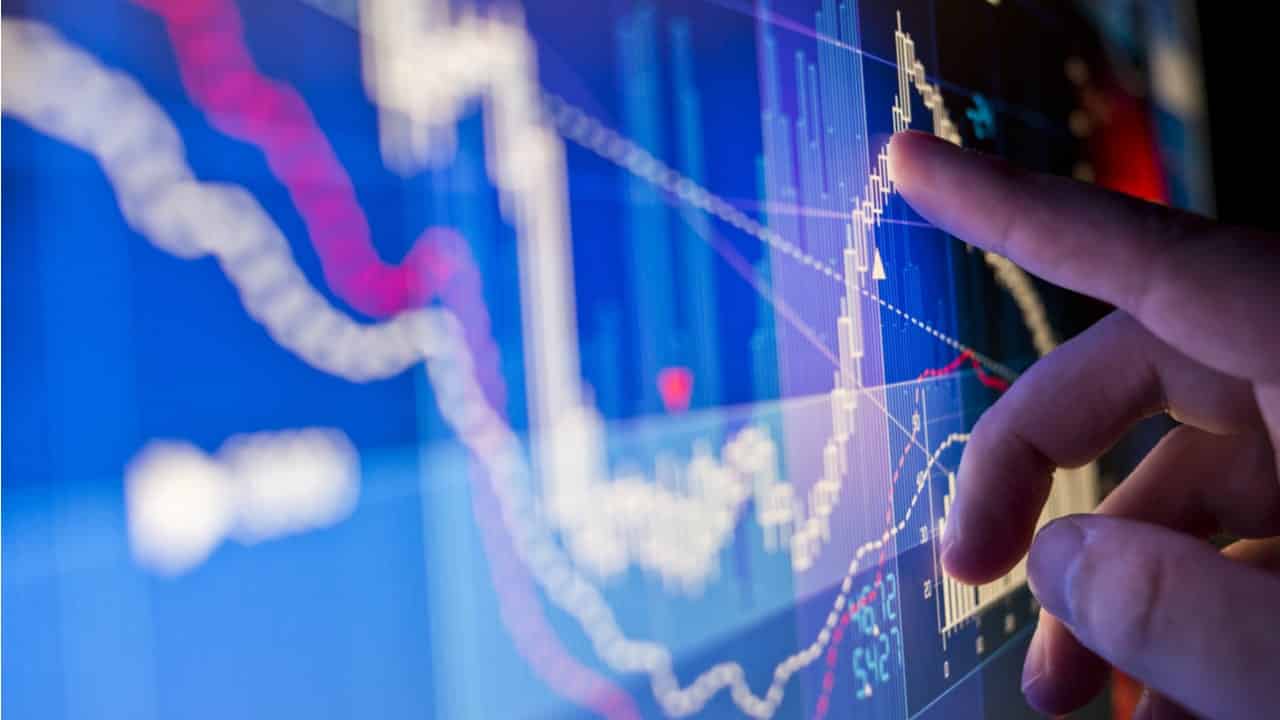 Ações do Banco Inter começam a semana em queda, entenda